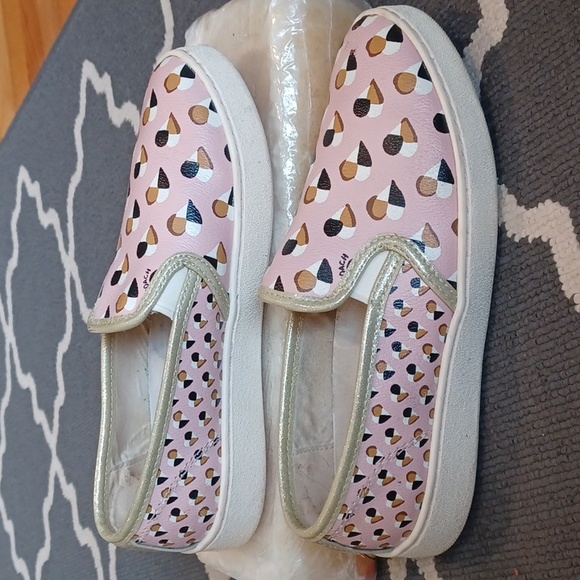 Coach Pink/Blush Heart Slip on Sneakers Women's 7 - Picture 6 of 16